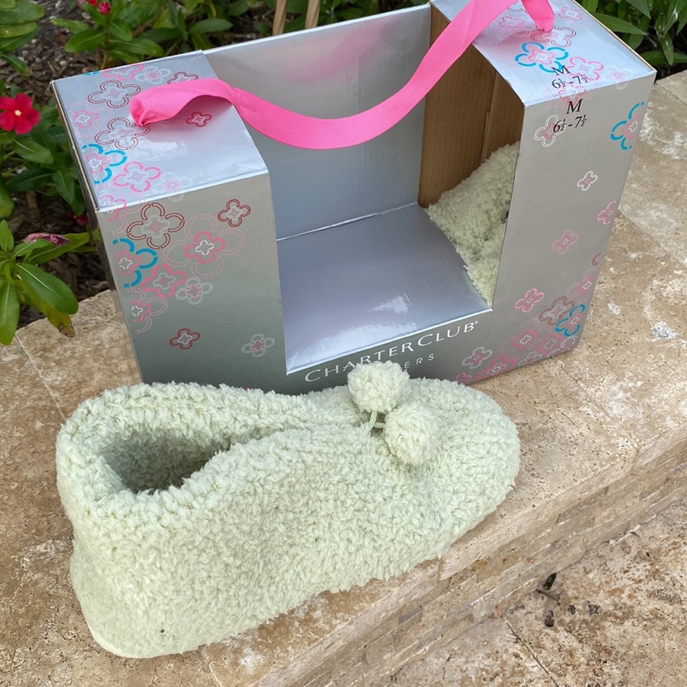 NIB Charter Club womens bootie slippers size 6 1/2- 7 1/2 light green w pompoms